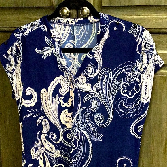 Soma Tops - Soma blue and pink paisley top